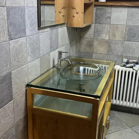 Apartament Maison Carrel Elegant 1 *