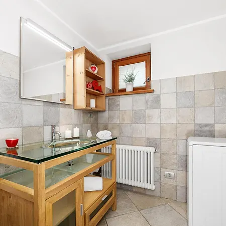 Maison Carrel Elegant 1 Appartamento *